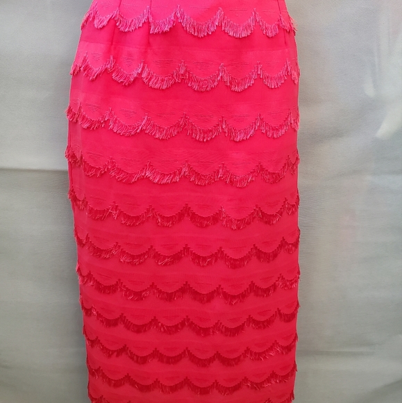 60s Vintage Hand Sewn Red Eyelash Fringe 2 Piece Pencil Skirt Suit - Picture 4 of 16